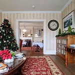 Niagara Grandview Boutique Hotel